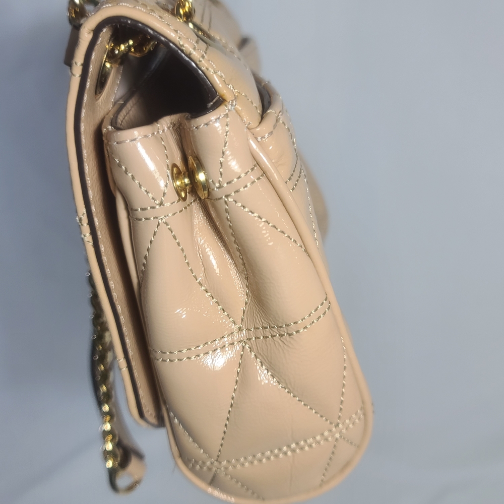 Michael Kors Vivianne Small Flap Shoulder Crossbody Patent Leather Beige Purse - Picture 9 of 16